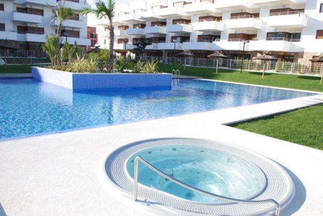 Oriuelha Costa Terrazas De Campoamor Dehesa de Campoamor  المظهر الخارجي الصورة